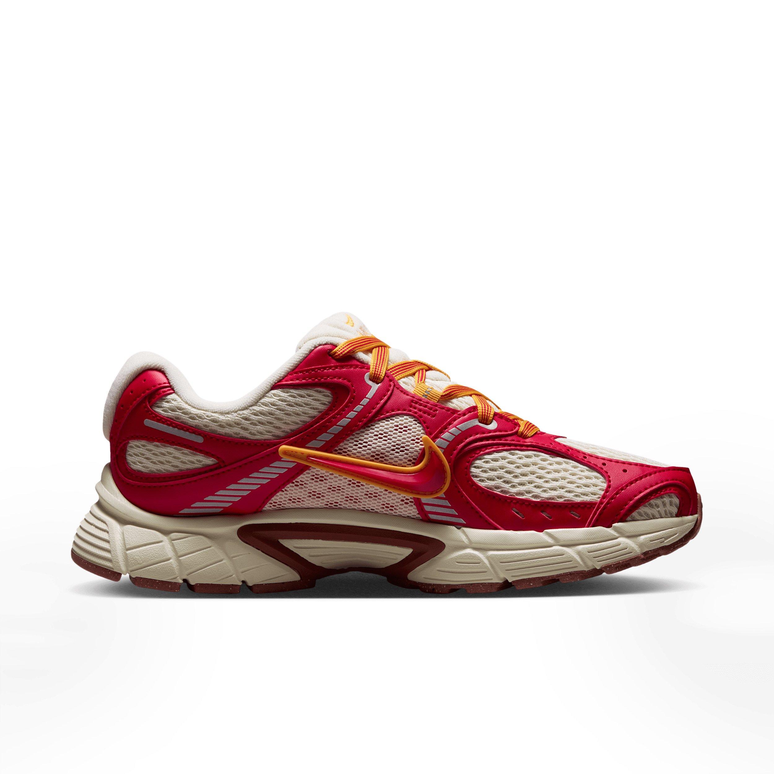 Nike V5 RNR "University Red/Coconut Milk/University Gold/University Red" Women's Shoe - RED/MILK/GOLD/RED